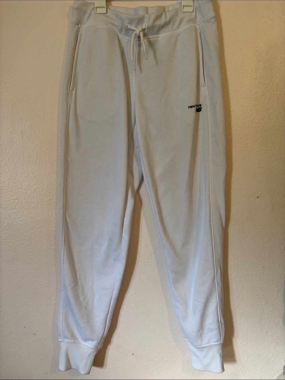 New Balance WhiteDrawstring Joggers, Size M